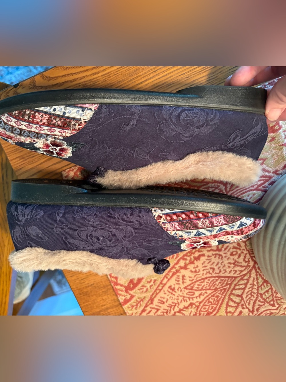 Plush-Lined Floral Embroidered Slip-On Slippers - Navy - Picture 2 of 6